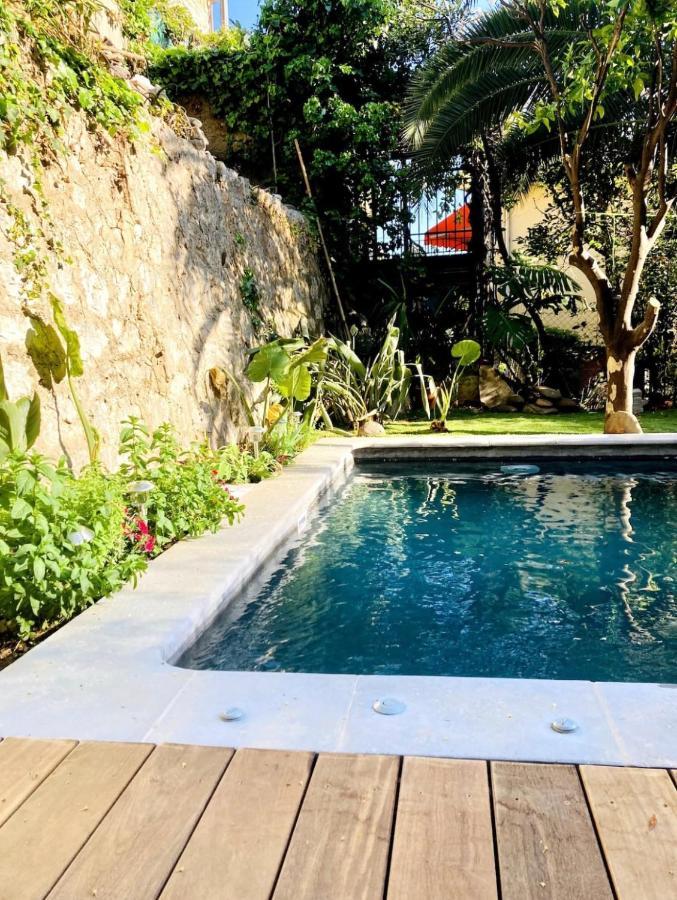 Appartement Lumineux Avec Terrasse Jardin Et Acces Piscine Villefranche-sur-Mer Luaran gambar